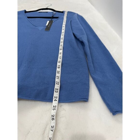NWD Tahari Women's Size L Blue Wave V-Neck Sweater MSRP $68 "thread pulls" - Picture 3 of 11